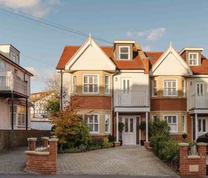 Photo 25- click for photo gallery